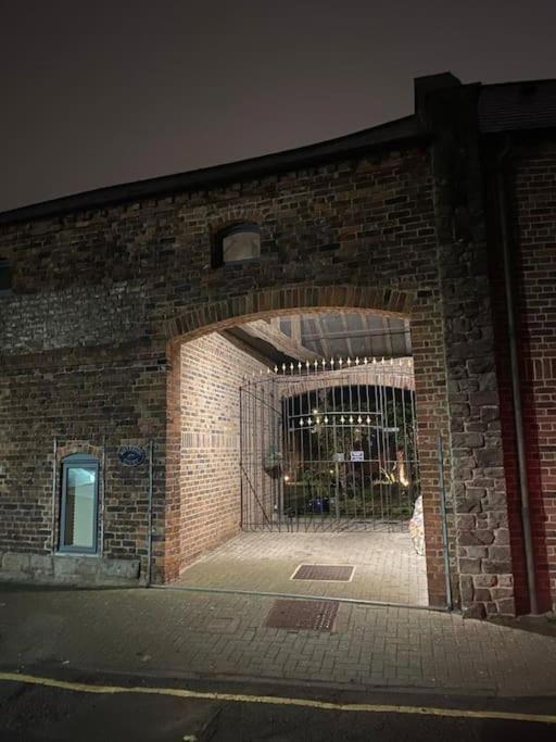 הוילה הרפורד The Old Sack Warehouse מראה חיצוני תמונה